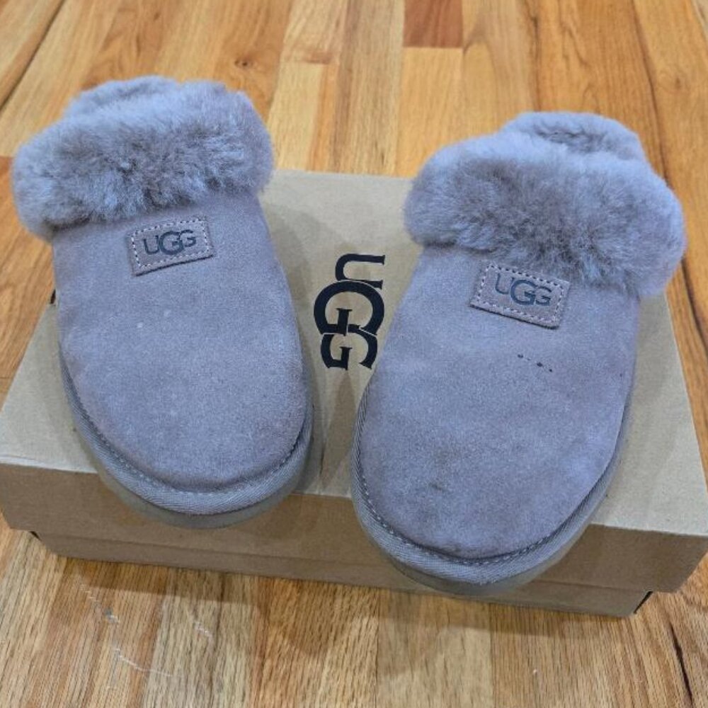 Ugg slipper shoes